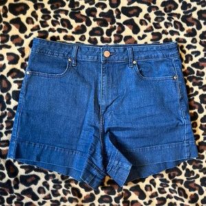 Forever 21 high wasted jean shorts. Dark wash. Size US 29